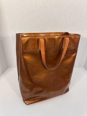 Louis Vuitton Monogram Vernis Patent Leather Tote in Shiny Brown